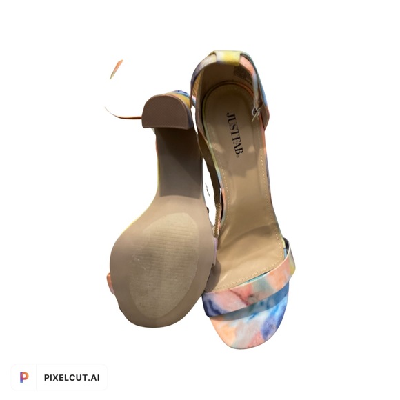 JustFab Lorelei block heels 8.5 - Picture 2 of 3